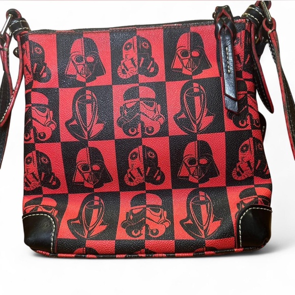 Dooney & Bourke Red and Black Star Wars Dark Side Rare Ltd Edition Crossbody Bag - Picture 4 of 8